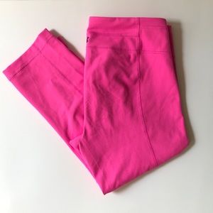 Under Armour cropped workout pant. Hot pink.